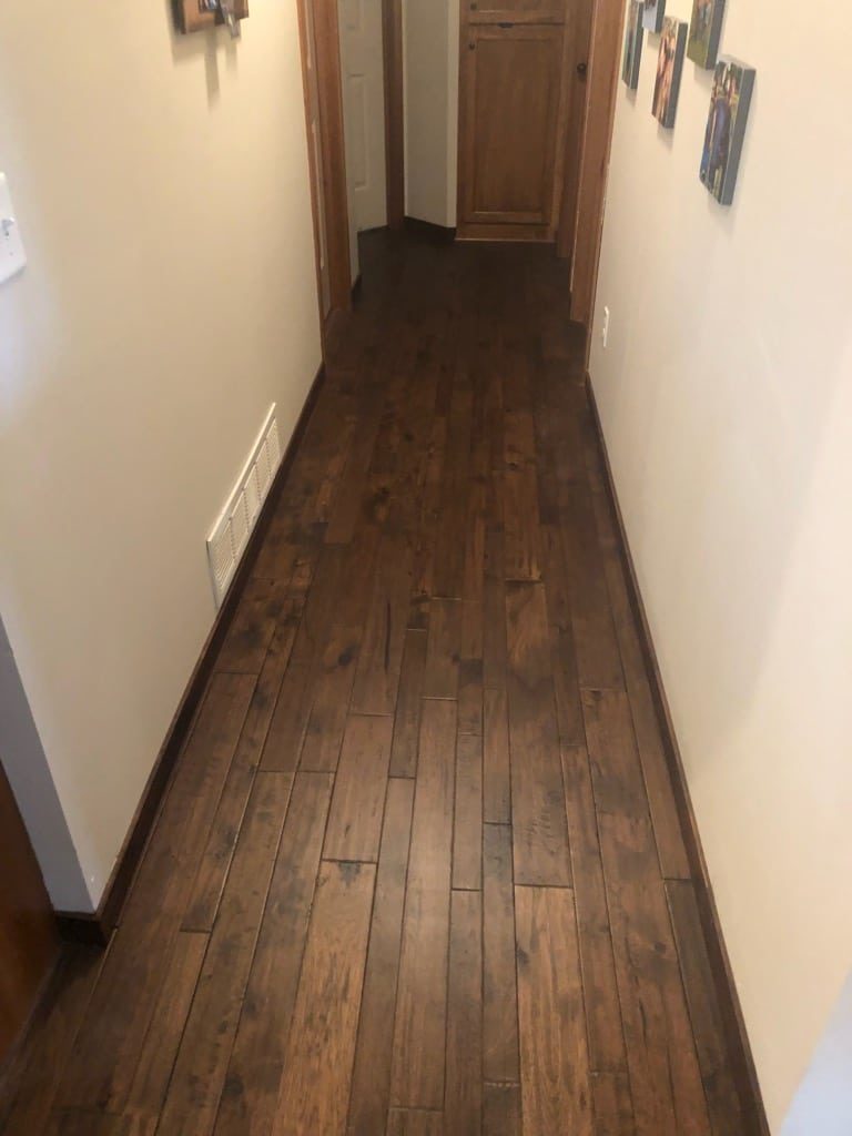 A real hardwood look that stands up to busy homes.